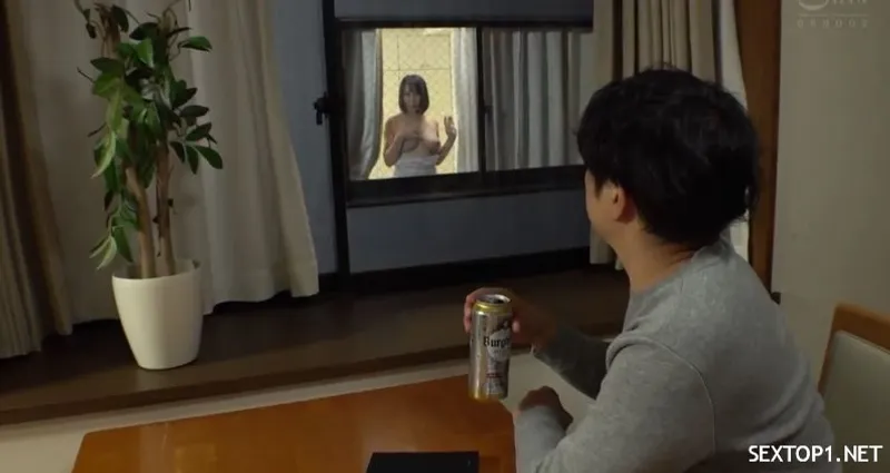 Những ả nhà đối diện dâm tiện