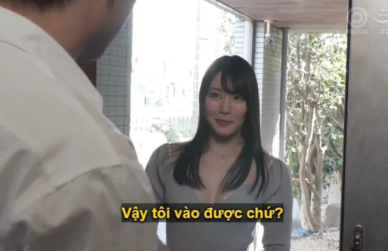 Người anh giàu có bị cô em hàng xóm xinh tươi, đã lập gia đình, mới dọn về dụ dỗ quan hệ.